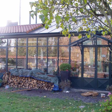 B&B Le Bonimenteur Шарлероа Екстериор снимка