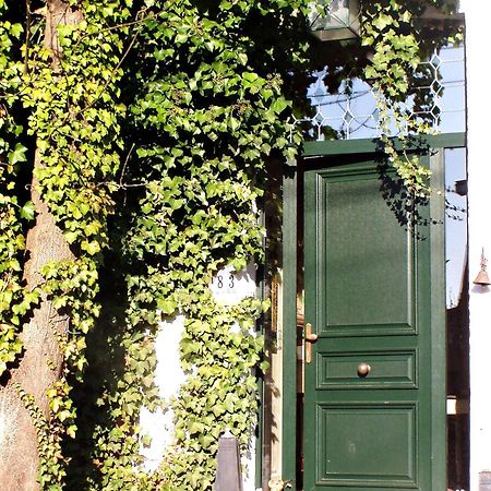 B&B Le Bonimenteur Шарлероа Екстериор снимка