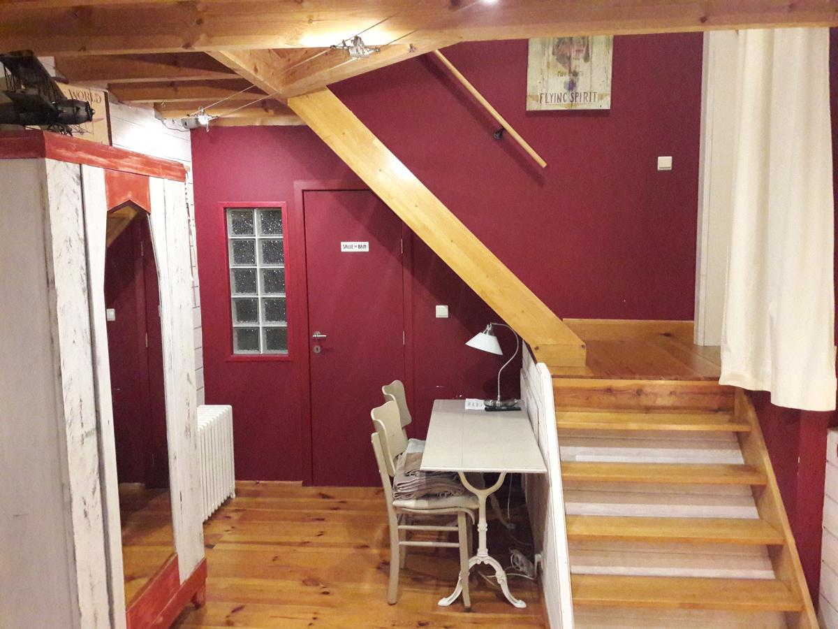 B&B Le Bonimenteur Шарлероа Екстериор снимка
